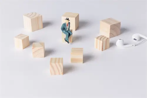 利比亚人去到荷兰旅游的老外避坑指南